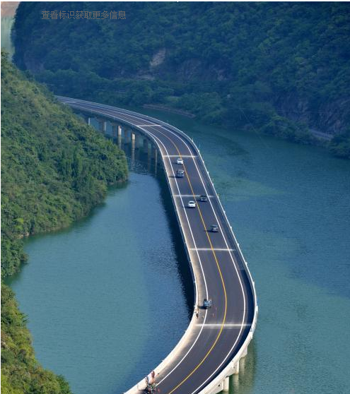 中國最美水上公路圖片
