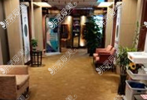 瑯悅月子會(huì )所大廳