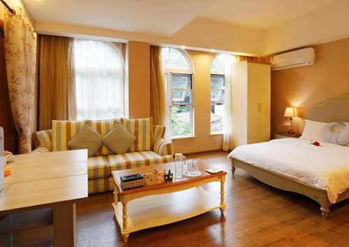 好月子母嬰護理會(huì )所