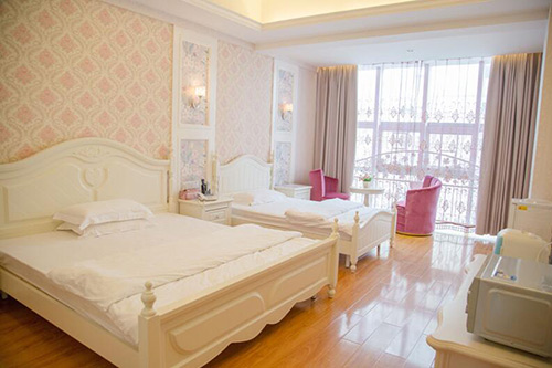 南寧愛(ài)寶貝母嬰月子會(huì )所