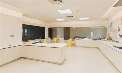 南京金鷹健康月子會(huì )所大廳