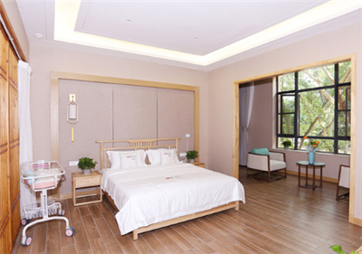 重慶愛(ài)瑞馨母嬰護理中心