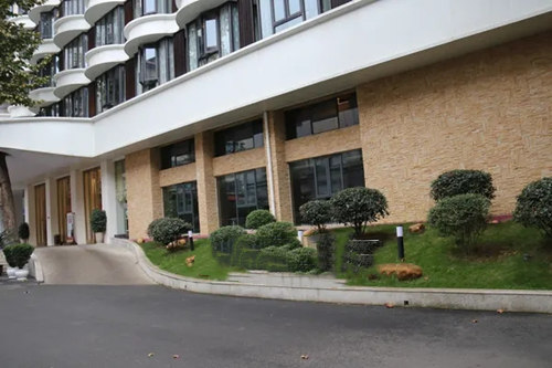 貴陽(yáng)天恩母嬰月子會(huì )所外部環(huán)境圖