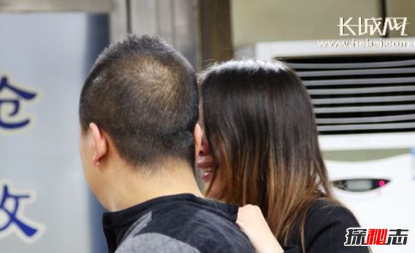 慘不忍睹!盤(pán)點(diǎn)發(fā)生的斗毆事件,廣州地鐵兩人口角斗毆(血跡斑斑)