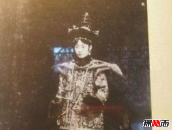 故宮兩個(gè)地方不能照相,冷宮里面照相會(huì )犯忌諱