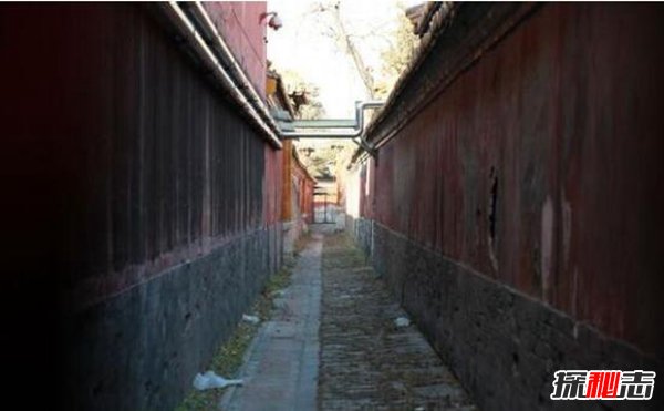 故宮兩個(gè)地方不能照相,冷宮里面照相會(huì )犯忌諱