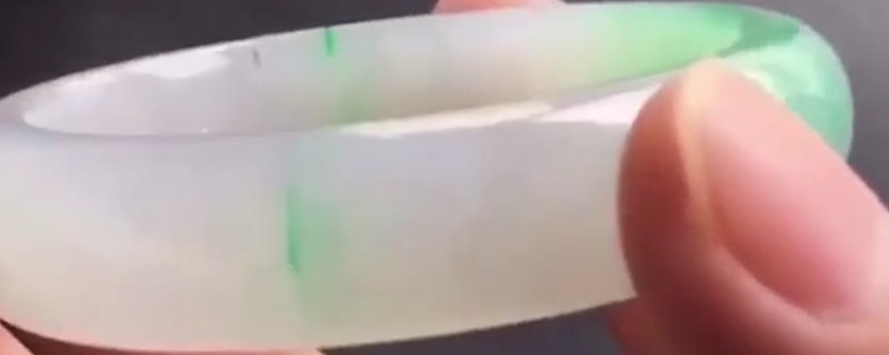 貴妃鐲什么意思